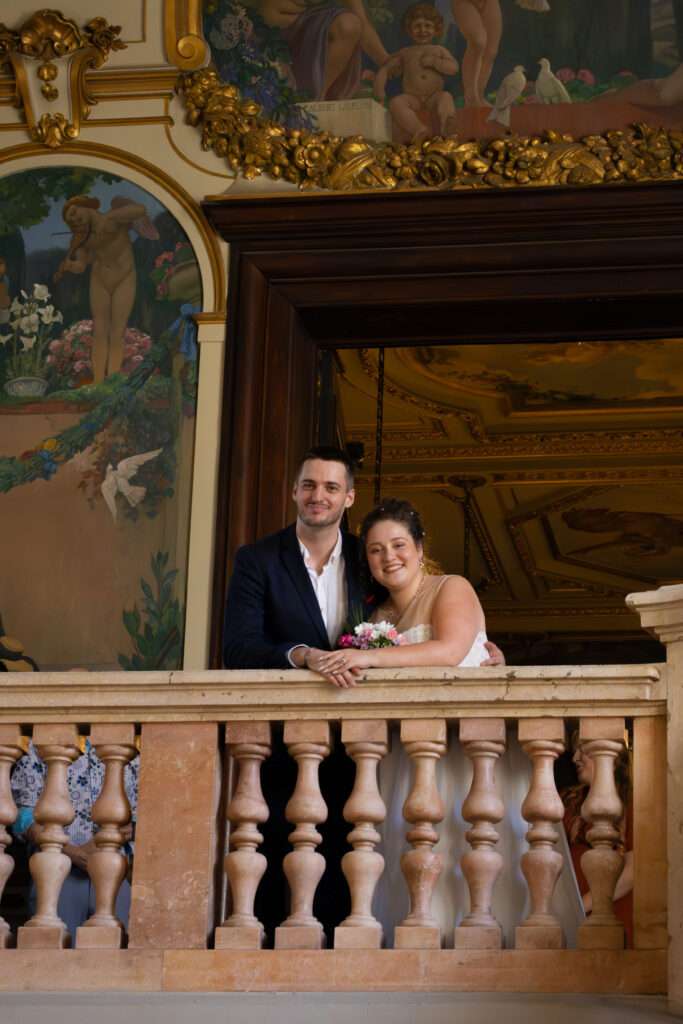 Mariage civil Amanda François Toulouse Capitole naturel élégant photographe mariée marié jeune couple