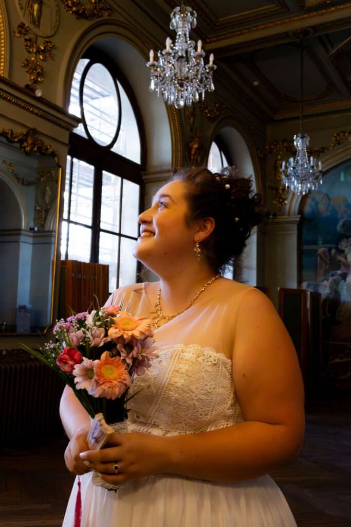 Mariage civil Amanda François Toulouse Capitole naturel élégant photographe mariée marié jeune couple