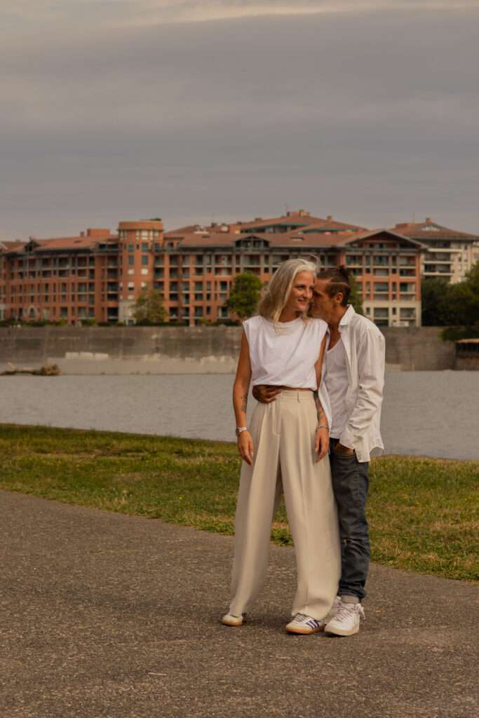 couple toulouse photo place saint-pierre amour quai complicité