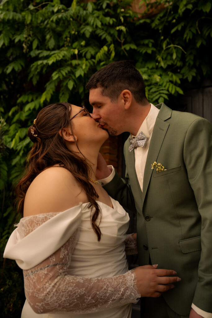 Couple mariage château Latournelle Aucamville